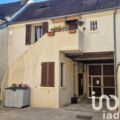 Duplex at Cormeilles-en-Vexin (95830)