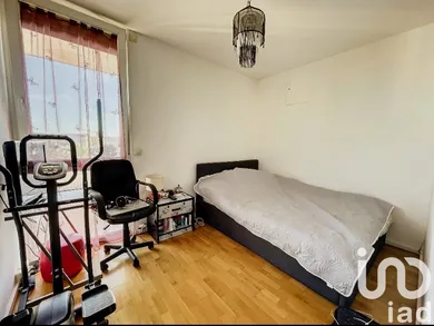 Duplex at Melun (77000)