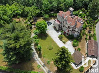 Demeure à Salies-de-Béarn (64270)