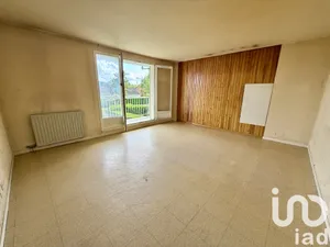 Apartment at Montigny-le-Bretonneux (78180)