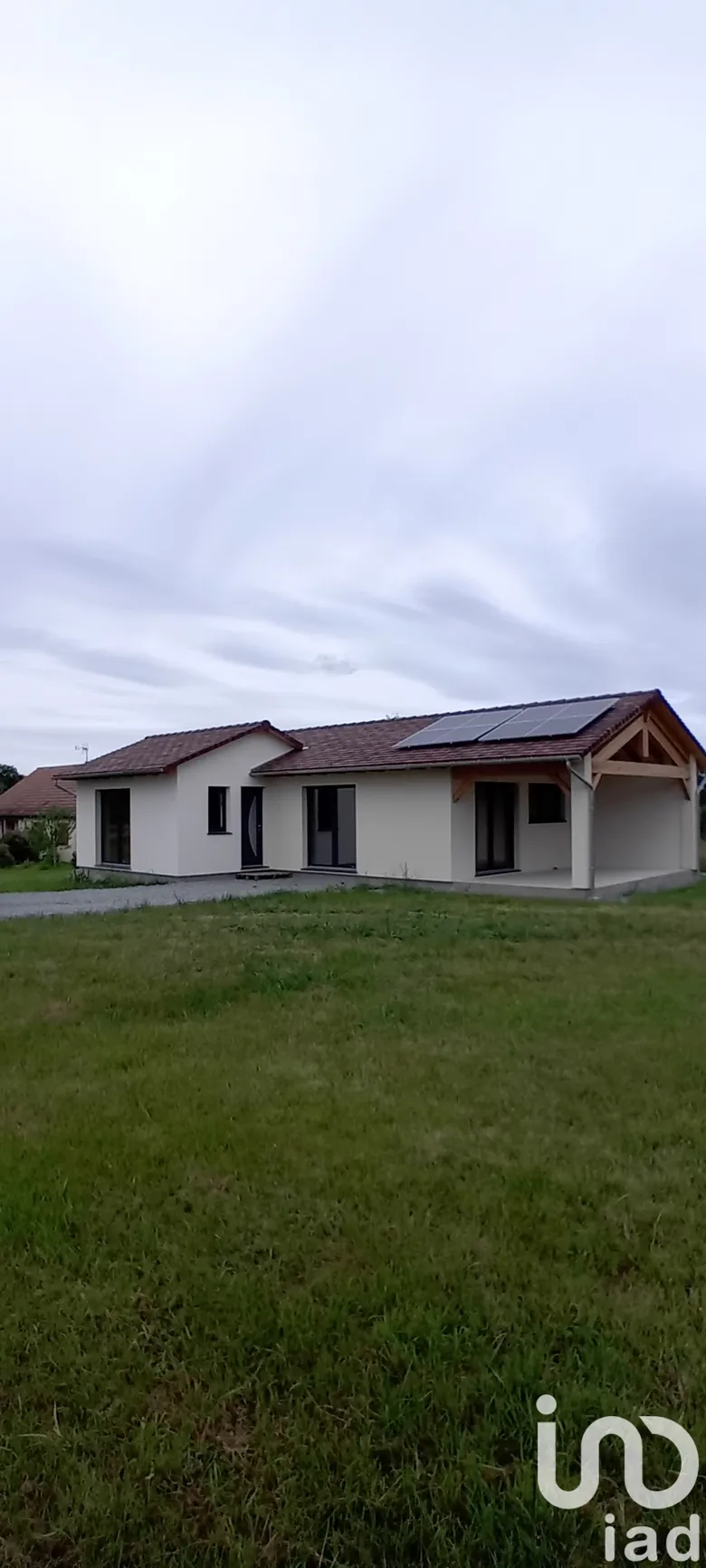 Maison 3 pièces 77 m² · à La Chapelaude · 77 m² · 128 000 €