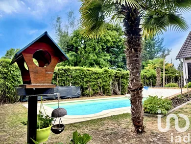 Traditional house in Perthes (77930)