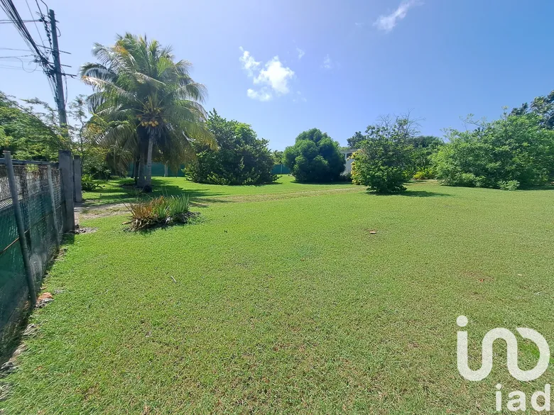 Terrain 405 m² · à Saint-François · 107 500 €