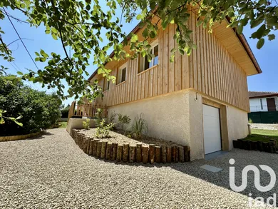 House at Thise (25220)