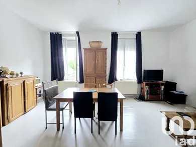 Apartment in Sedan (08200)