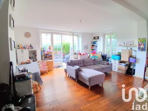 Appartement à Guignes (77390)