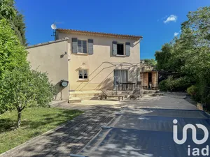 Maison traditionnelle à Saint-Laurent-la-Vernède (30330)