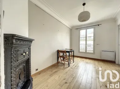 Apartment at Paris (75012)