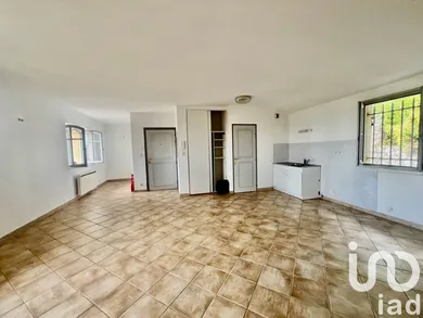 Apartment at Clermont-l'Hérault (34800)