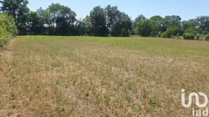 Terrain à bâtir à Vallans (79270)