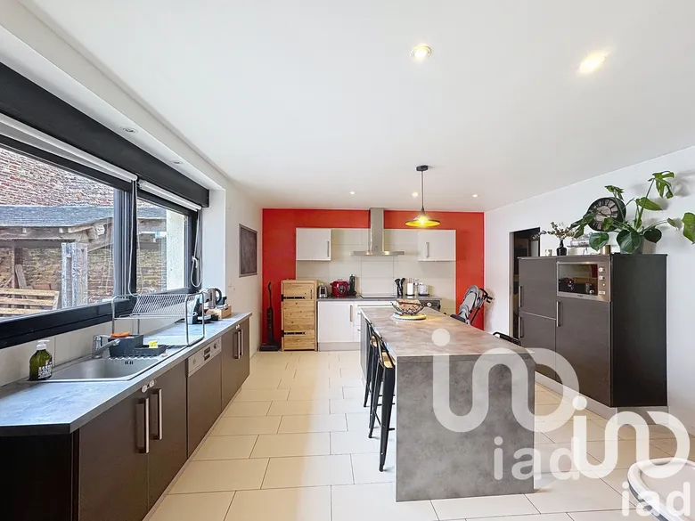 Maison 6 pièces 168 m² · à Guignen · 168 m² · 1 200 €/mois