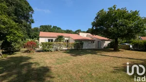 Maison traditionnelle à Breuillet (17920)