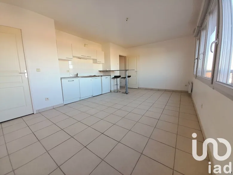 Appartement 1 pièce 31 m² · à Chartres · 31,3 m² · 75 000 €
