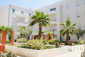 Apartment at Nîmes (30000)
