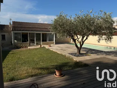 House at Saint-Rémy-de-Provence (13210)