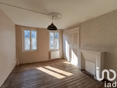 Maison de ville à Tessy-Bocage (50420)