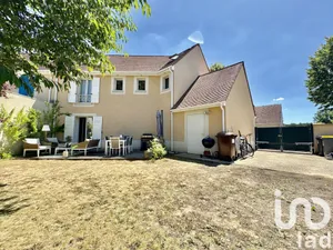 Maison à Le Coudray-Montceaux (91830)