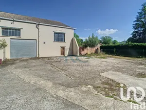 Building at Bessières (31660)