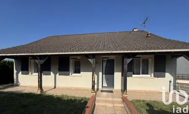 House at Saran (45770)