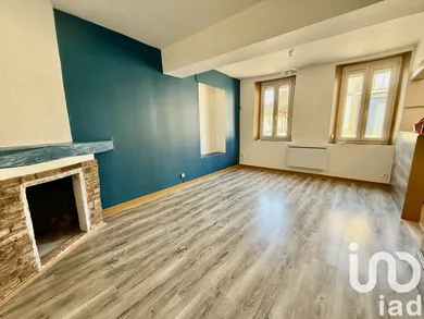 House at Véron (89510)