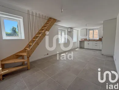 House at Touquin (77131)