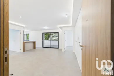 Appartement à Neuvecelle (74500)