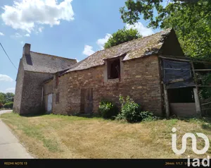 House at Mauron (56430)