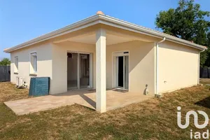 House at Saint-Seurin-sur-l'Isle (33660)