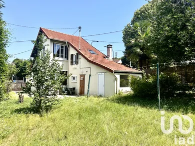 House at Cachan (94230)