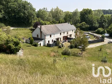 Immeuble à Tauxigny (37310)