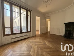 Apartment at Paris (75006)