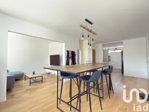 Apartment at Lys-lez-Lannoy (59390)
