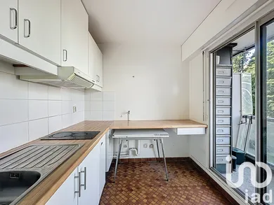 Apartment in Saint-Maurice (94410)