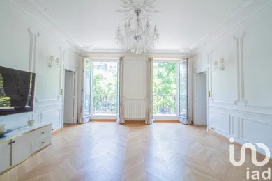 Apartment at Paris (75010)