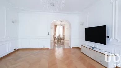 Apartment at Paris (75010) — 5/22