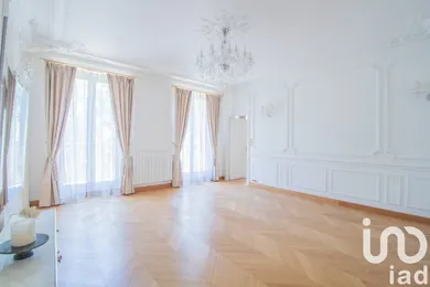 Apartment at Paris (75010) — 4/22