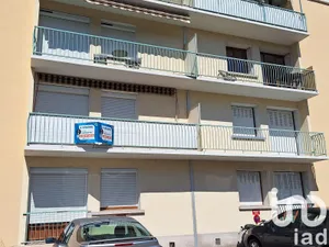Apartment at Crest (26400)