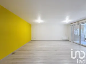 Apartment in Le Pontet (84130)