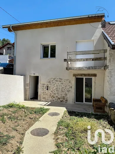 Maison de village à Clarafond-Arcine (74270)