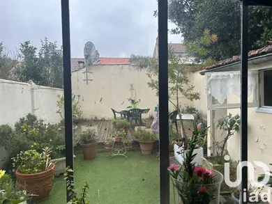 Maison de ville à La Rochelle (17000)