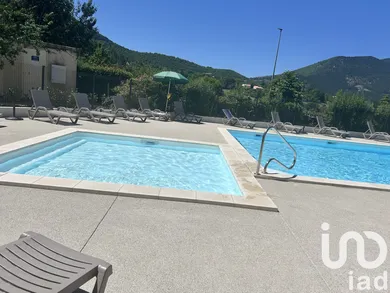 Apartment in Montbrun-les-Bains (26570)