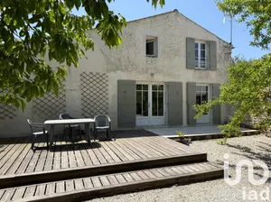 Village house at Thairé (17290)