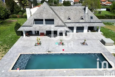 Maison d'architecte à Odos (65310)