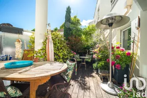 Duplex at Suresnes (92150)
