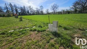 Building plot at Lanuéjouls (12350)