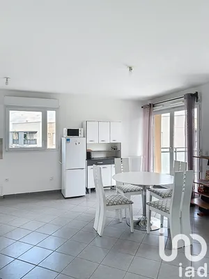 Appartement à Décines-Charpieu (69150)