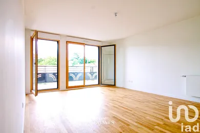 Apartment in Rueil-Malmaison (92500)