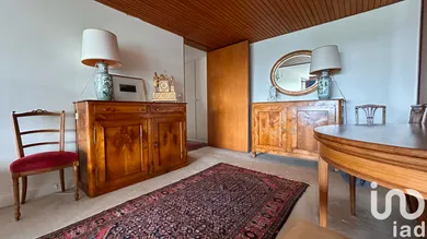 Apartment at Courbevoie (92400)