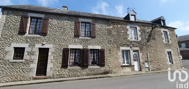 Maison de village à Céaux (50220)