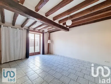 Townhouse at Saint-Julien-du-Sault (89330)